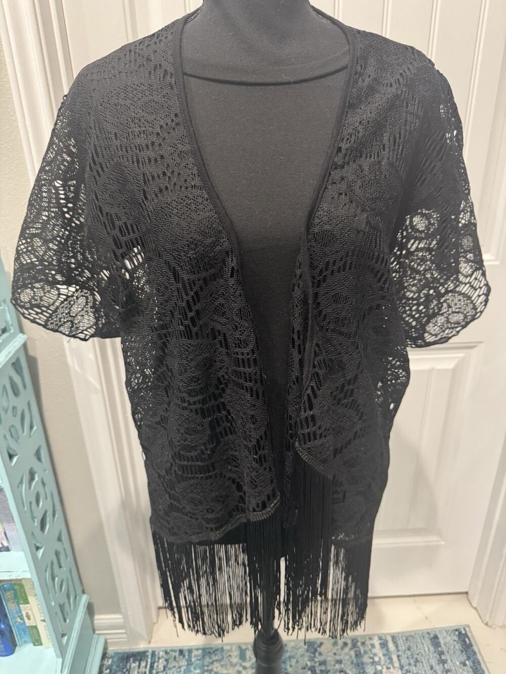 Bundle Set of 2 Chen Xin Angel Wings Cut Out Top & Sugar Skull Design Shawl Med